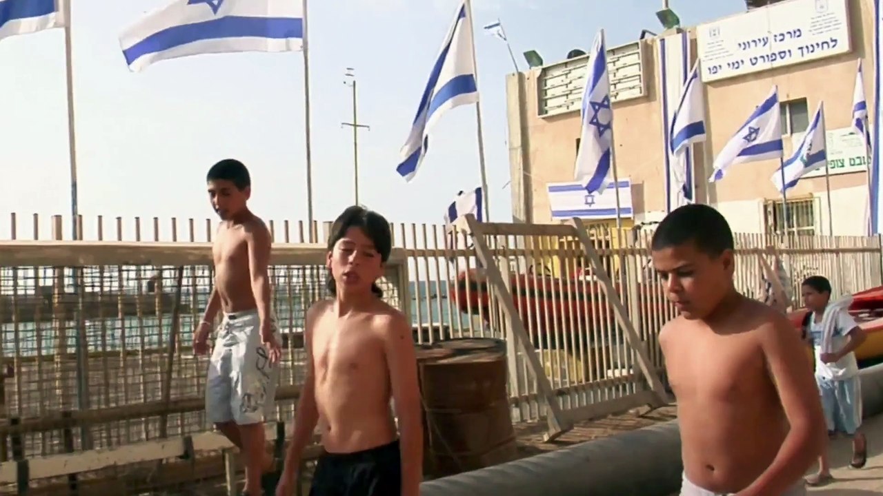 Surfing 4 Peace Creator Arthur Rashkovan Explains How Surfing Can Unite the Middle East