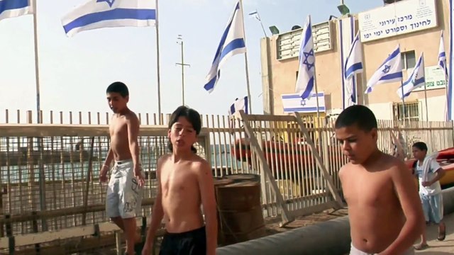 Surfing 4 Peace Creator Arthur Rashkovan Explains How Surfing Can Unite the Middle East