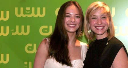 ABD'li Yıldız Allison Mark Cinsel İlişki Tarikatı Bağlantısı Nedeniyle Gözaltına Alındı