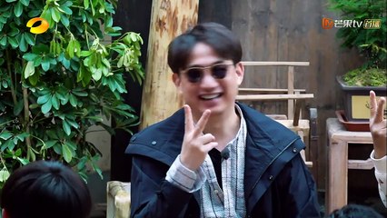 《向往的生活2》第1期：呆萌彭昱畅不分黄鳝泥鳅 徐峥花式秀厨艺获点赞 Back to Field S02 EP1【湖南卫视官方频道】_002