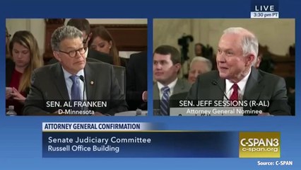 Jeff Sessions: conexión rusa