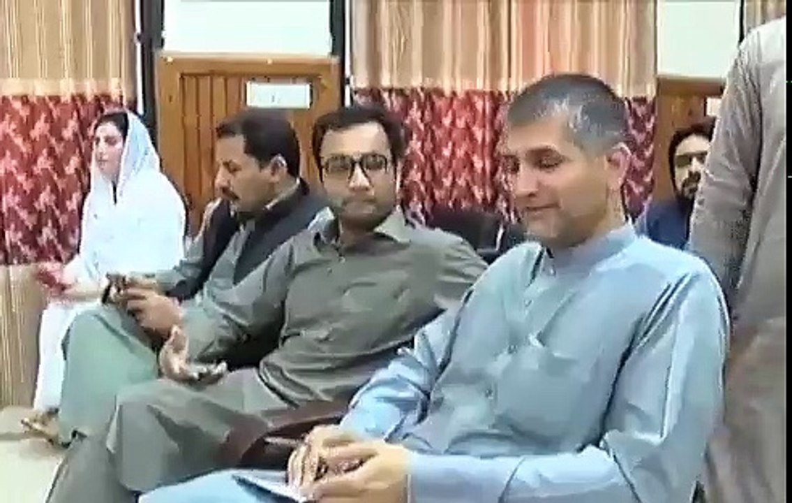 PTI MPAs take Quran in their Hands against the false allegations leveled on them