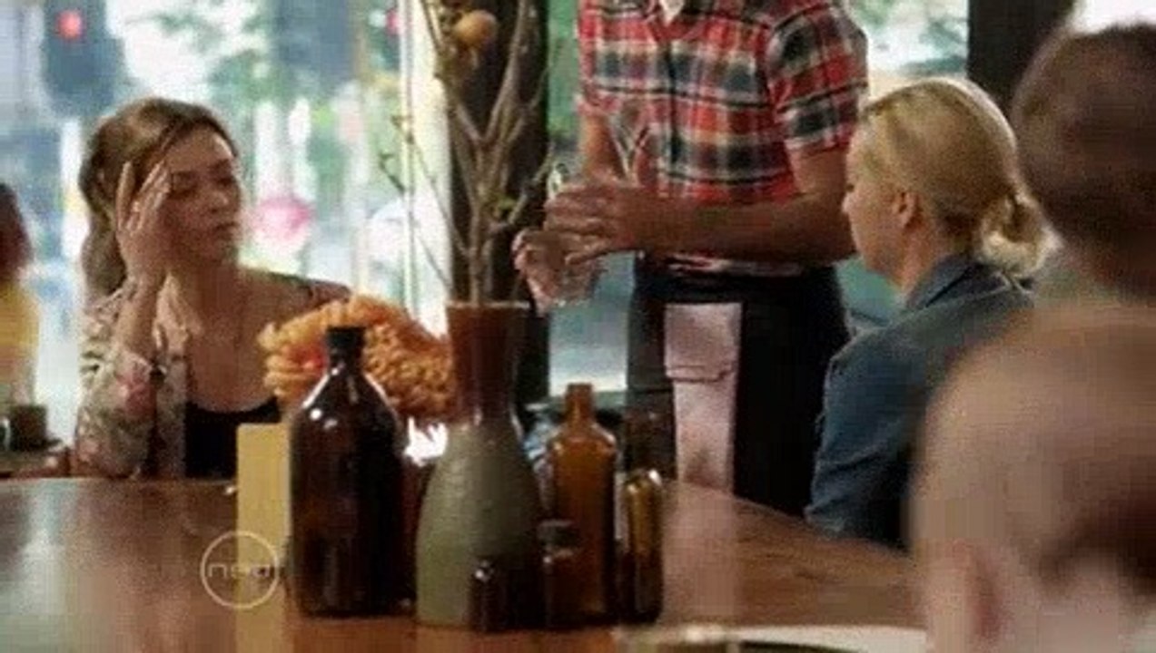 Offspring S02E10 Acceptance