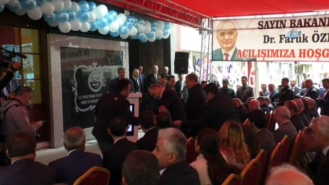 Bakan Özlü:'Seçimleri fırsat bilerek, ekonomimiz üzerinde spekülasyon yapılmasına asla izin vermeyeceğiz'