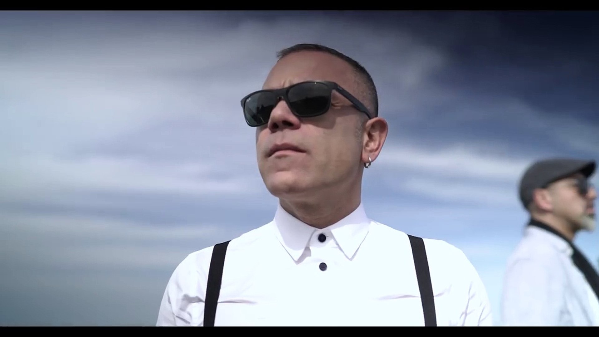 Gölge Oyunu Al da Kurtar