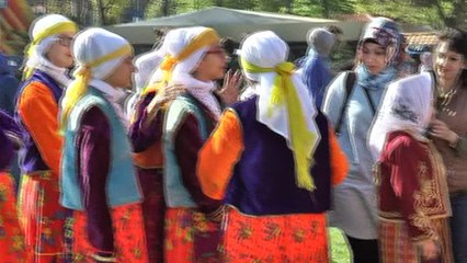 Beykoz’da yüzlerce çocuğun katıldığı 23 Nisan etkinliği renkli görüntüler oluşturdu
