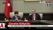 Cumhurbaşkanı Erdoğan Külliye�de çocukları kabul etti