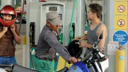 Mathias y Genaro en Moto 1