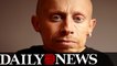 Verne Troyer, Mini-Me in ‘Austin Powers,’ dead at 49