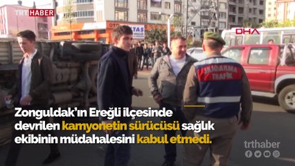 Devrilen kamyonetini kaldırıp yoluna devam etti