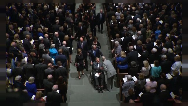 Le più potenti dinastie politiche americane ai funerali di Barbara Bush
