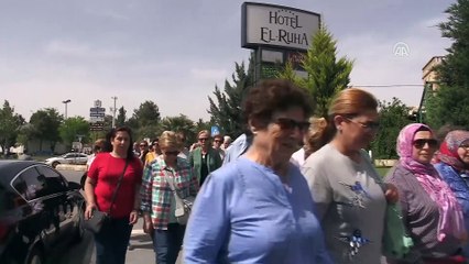 Turizm yoğunluğu otelleri doldurdu - ŞANLIURFA