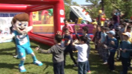 Üsküdar’da 23 Nisan kutlamaları renkli görüntülere sahne oldu