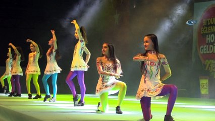 23 Nisan Çocuk Festivali’nde Anadolu Ateşi Kıvılcım Dans gösterisi