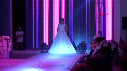 Gümüşhane'de Gelinlik Defilesi İlgi Çekti