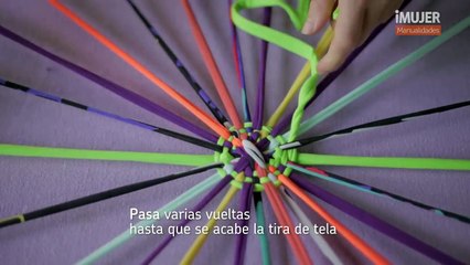 Cómo hacer alfombras a mano tejidas con tela