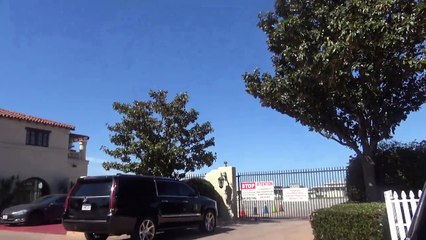 EXCLUSIVE - Justin Bieber Takes A Private Jet To Coachella [What A Waste!]