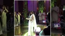Amitabh Bachchan’s daughter Shweta Nanda dancing on ‘Pallo Latke’ at Sandeep Khosla’s niece Reception