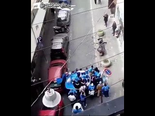 Juventus Ve Napoli Taraftarlarının Torino Sokaklarında Kapışması