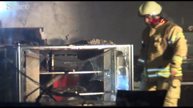 Hastanenin kafeteryasında çıkan yangın panik yarattı