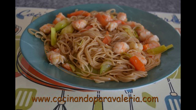Receta de fideos chinos con verduras y gambas paso a paso #Cocinada rápida y fácil