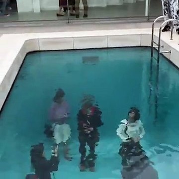 Amazing Video || People Live Under the water