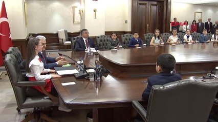 Başbakan'ın Koltuğuna Oturan Esma Halk, En Doğru Olanı Seçecektir-3