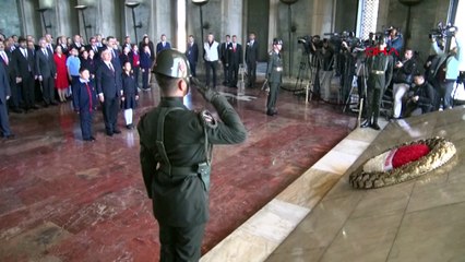 Anıtkabir’de 23 Nisan coşkusu