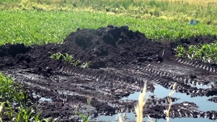 Petrol çalarken boru hattını patlattılar