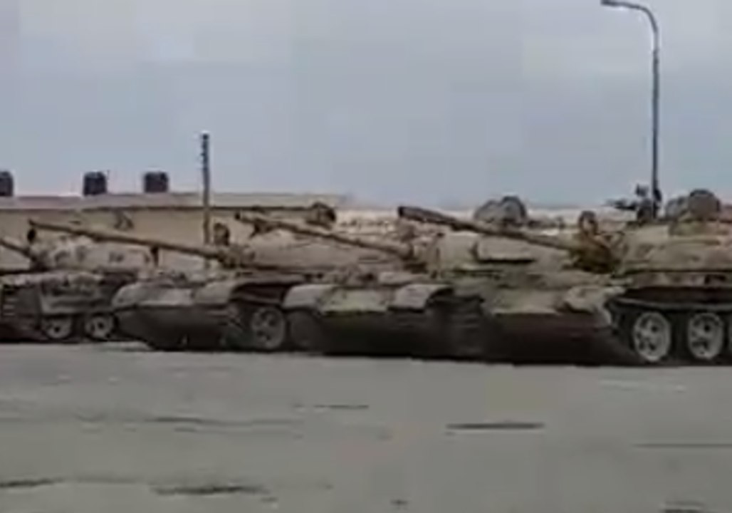 Rebels Surrender Weapons Following Evacuation From Qalamoun