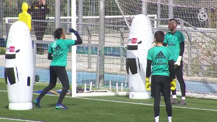 Entrenamiento de Keylor Navas y Kiko Casilla