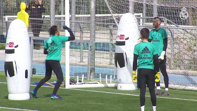 Entrenamiento de Keylor Navas y Kiko Casilla