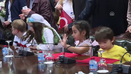 Bakan Fakıbaba çocuklarla bir araya geldi - ANKARA