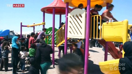 Kızılay'dan Suriyeli çocuklara 23 Nisan sürprizi