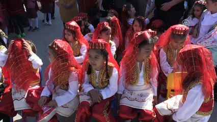 Vali, koltukları çocukların - BURDUR