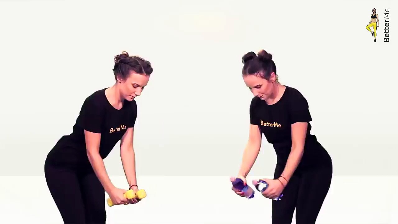 Extensions triceps avec haltères