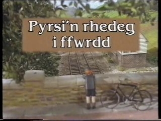 Percy Runs Away (Welsh) - Persi yn Rheg i Ffwrdd