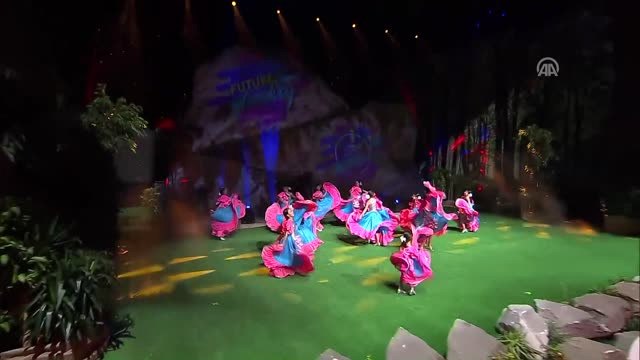 Cumhurbaşkanı Erdoğan, TRT 23 Nisan Gala Programına Katıldı (3)
