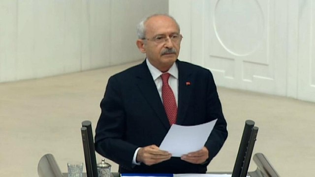 23 Nisan TBMM Özel Oturumu'nda tansiyon yükseldi