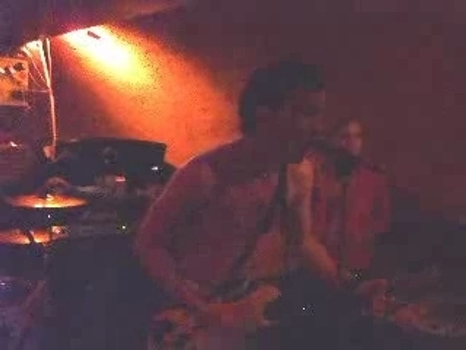 Dolores Riposte - Je paye cher