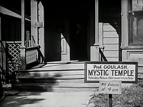 Are Crooks Dishonest (1918), de Harold Lloyd - ative as legendas