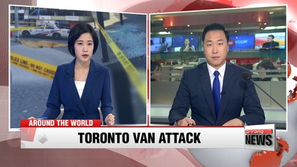 Скачать видео: At least 9 dead, 16 injured after van hits pedestrians in north Toronto