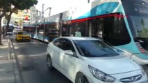 İzmir'de Tramvayın Halatı Koptu, Seferler Aksadı