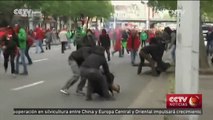 Miles de belgas protestan contra medidas de austeridad en Bruselas
