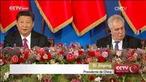 El presidente Xi Jinping asiste a la firma de importantes acuerdos empresariales