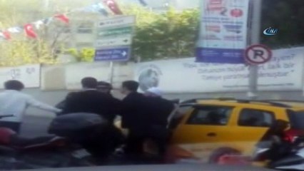 İstinye'de taksici, kadın yolcudan fazla para isteyince ortalık karıştı