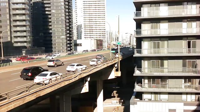 Après un accident, elle souhaite se suicider en sautant du pont