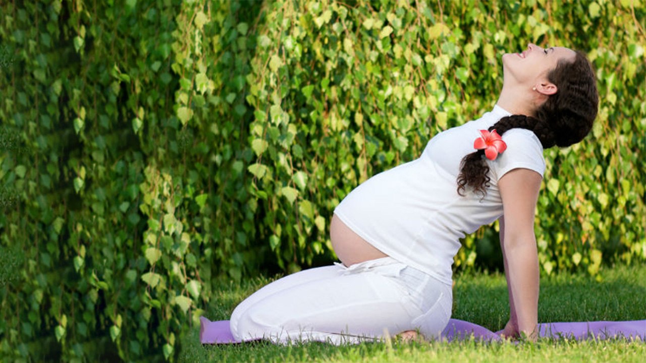 Pregnancy के आखिरी दिनों में Normal Delivery के लिए करें ये उपाय | Boldsky