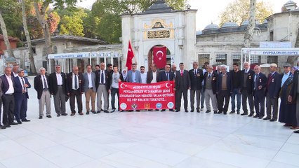 Diyarbakırlı gaziler ve şehit yakınları Sultanahmet Camisi'nde namaz kılarak dua etti - İSTANBUL