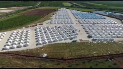- Türkiye, Doğu Gutalı Mültecileri İçin Suriye'de Çadır Kamplar Kuruyor